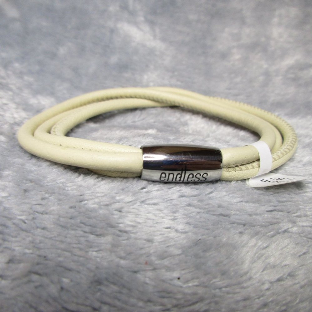 Endless 3 String Nude Leather Bracelet Silver Clasp By JLO 7.5 inch NEW A64